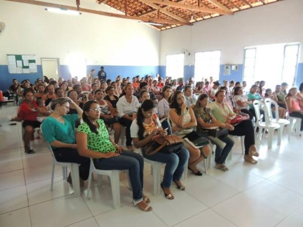 Aula inaugural dos cursos do PRONATEC em parceria com o SENAC em Curralinhos - Imagem 4