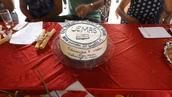 Prefeito Zé Henrique participa da comemoração aos 67 anos da Unidade Escolar Mariinha Andrade e Silva - Imagem 9