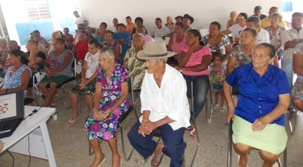 Equipe de saúde realiza palestra para hipertensos e diabéticos em Canavieira - Imagem 3