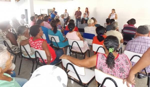Equipe de saúde realiza palestra para hipertensos e diabéticos em Canavieira - Imagem 14
