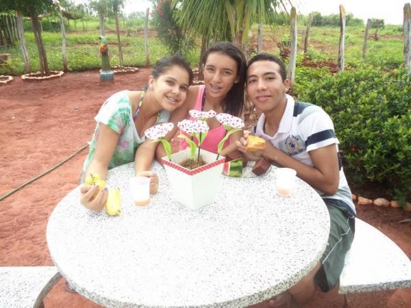 CRAS promove dia de lazer para os adolescentes do Pro - jovem no Sítio Guimarães - Imagem 9