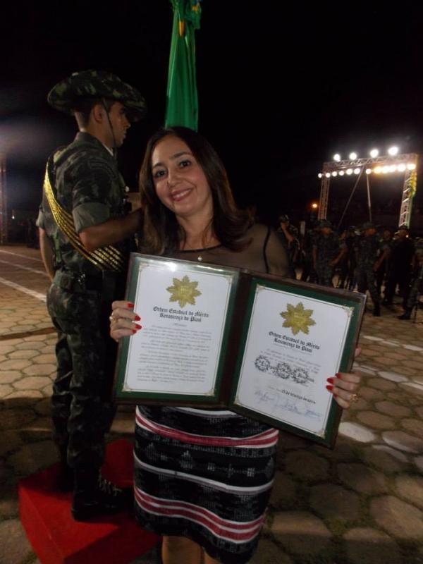 Primeira dama Lindyane Batista e Supervisor de Ensino Werbety Ney são condecorados com Medalha Mérito Renascenças em comemoração aos 191 anos da batal - Imagem 19