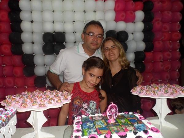 Ingrid Moura comemora seu aniversario em grande estilo - Imagem 15