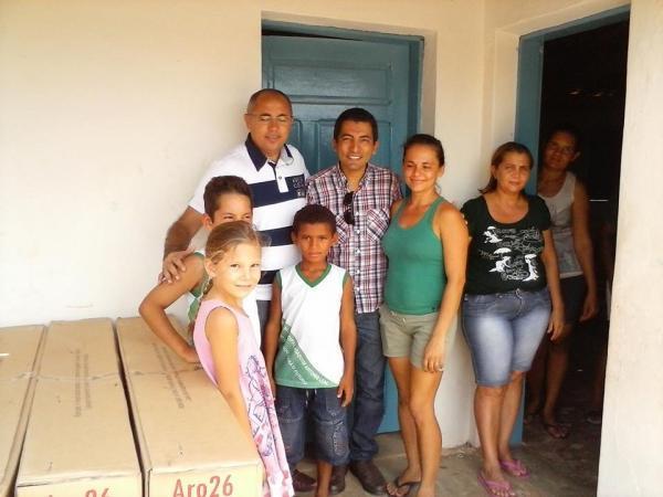 Secretaria de Educação entrega bicicletas aos alunos de localidades - Imagem 19