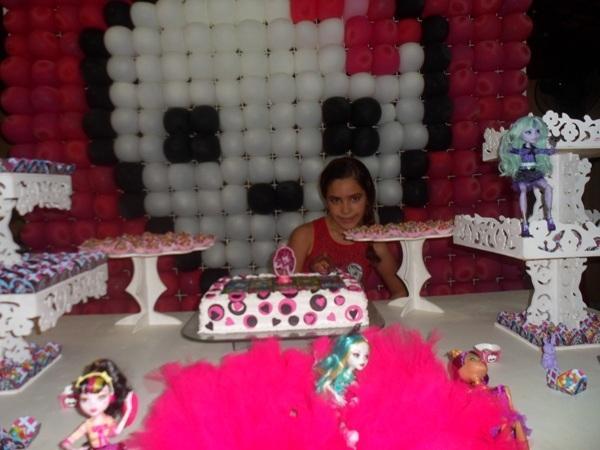 Ingrid Moura comemora seu aniversario em grande estilo - Imagem 17