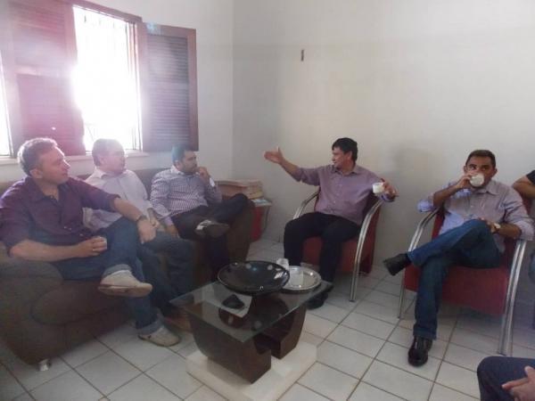 Wellington Dias recebe Título de cidadão Capitão de Campense - Imagem 5