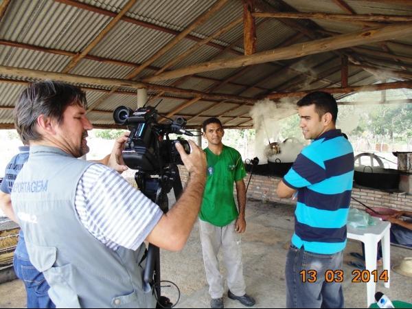 TV Antares faz reportagem e engenho de rapadura em Boa Hora - Imagem 9