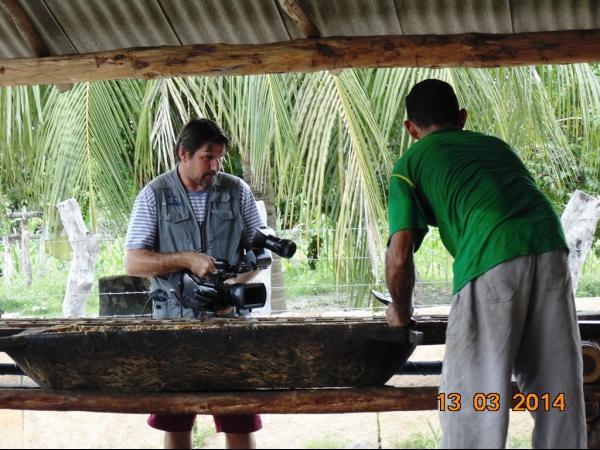 TV Antares faz reportagem e engenho de rapadura em Boa Hora - Imagem 12
