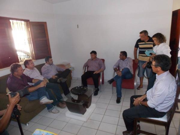 Wellington Dias recebe Título de cidadão Capitão de Campense - Imagem 6