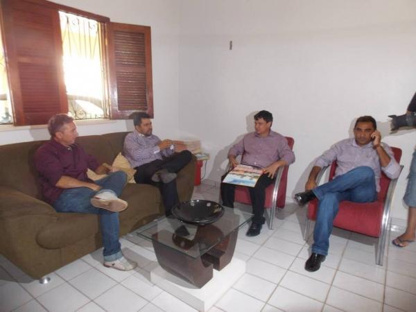 Wellington Dias recebe Título de cidadão Capitão de Campense - Imagem 4