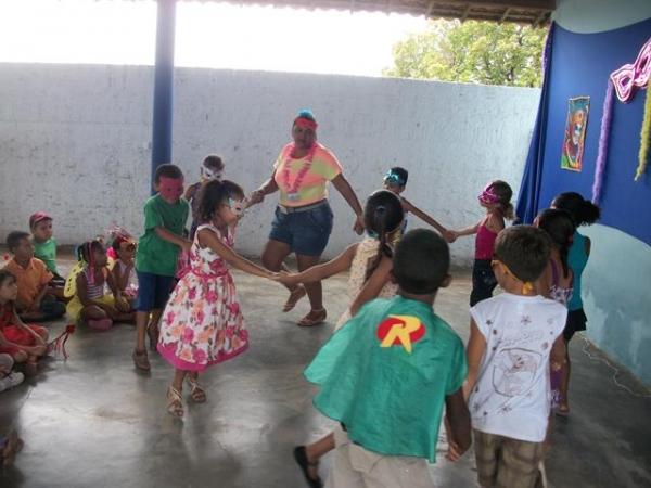 Escola Municipal Santa Catarina Desenvolveu projeto durante o Carnaval - Imagem 34
