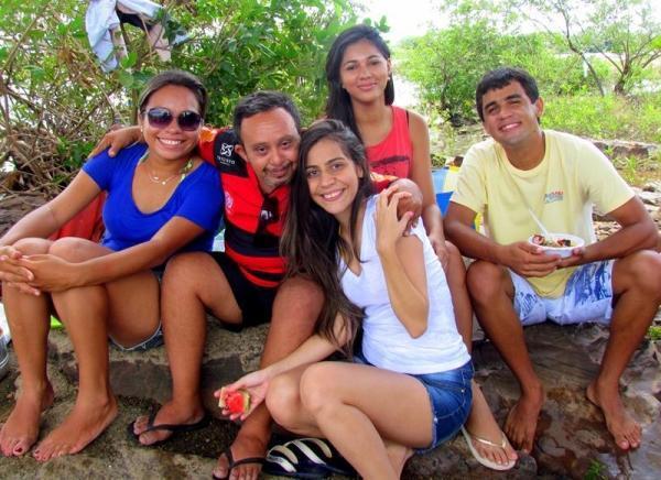 Milena Andrade comemorou aniversário em um domingo de sol e rio Longa - Imagem 4