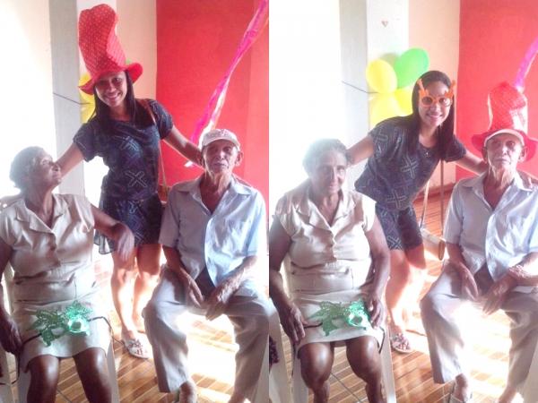 Idosos festejam o carnaval - Imagem 4