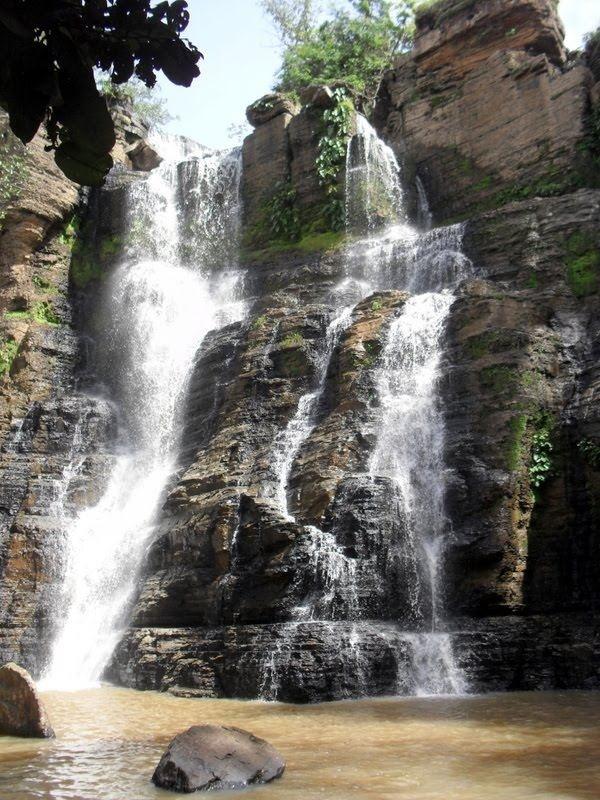 Prefeito Reginaldo constrói estrada de acesso a cachoeira de Santo Antônio - Imagem 19