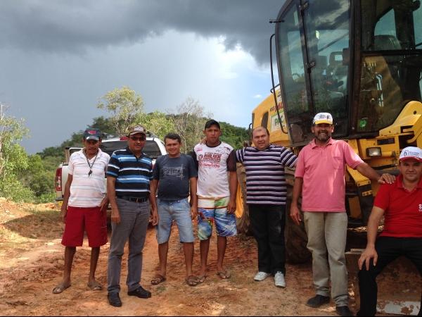 Prefeito Reginaldo constrói estrada de acesso a cachoeira de Santo Antônio - Imagem 15