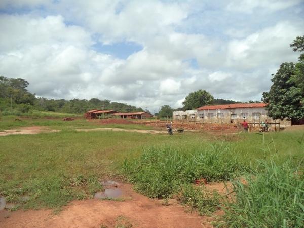 Prefeito Reginaldo do Simão da início a construção da Escola Municipal - Imagem 5