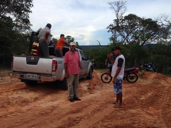 Prefeito Reginaldo constrói estrada de acesso a cachoeira de Santo Antônio - Imagem 11