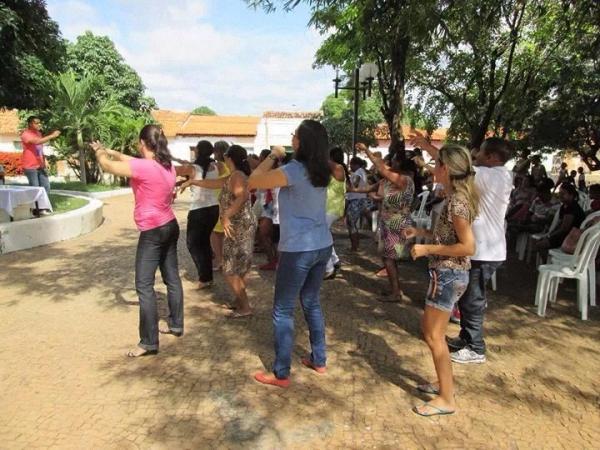 Prefeitura realiza café da manhã em homenagem ao Dia Internacional da Mulher - Imagem 13