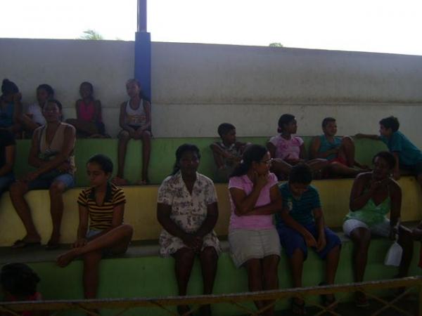 Programa 2 Tempo realiza distribuição de Camisetas - Imagem 56