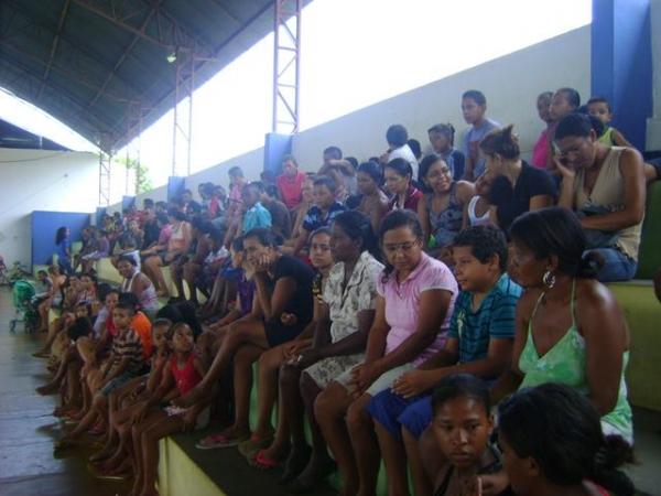 Programa 2 Tempo realiza distribuição de Camisetas - Imagem 43