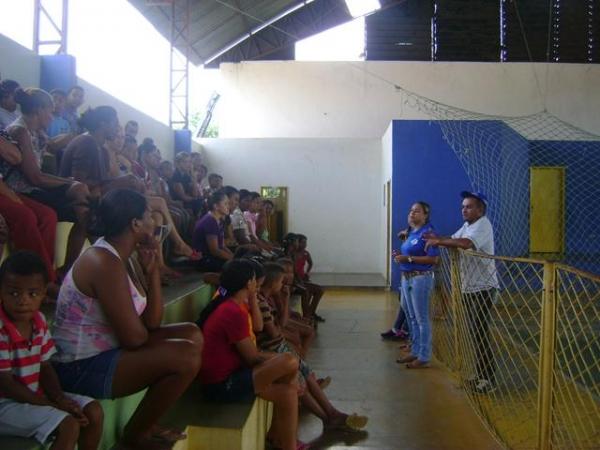Programa 2 Tempo realiza distribuição de Camisetas - Imagem 47