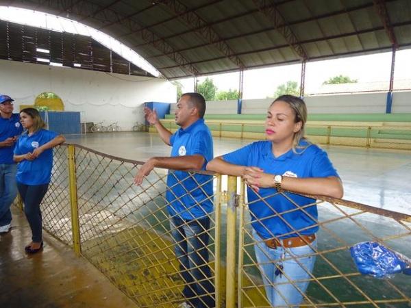 Programa 2 Tempo realiza distribuição de Camisetas - Imagem 11