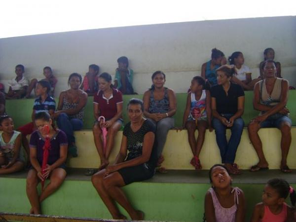 Programa 2 Tempo realiza distribuição de Camisetas - Imagem 55