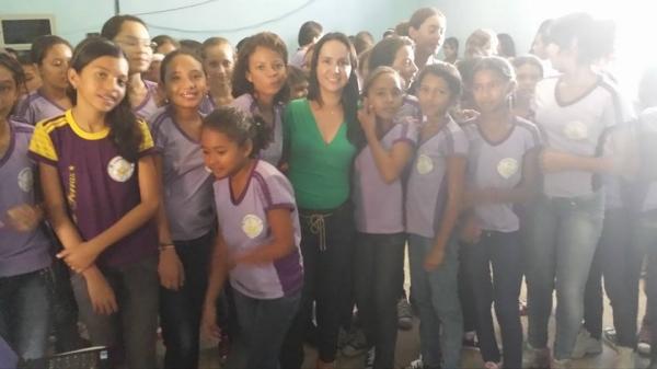 Secretaria Municipal de Saúde inicia a Campanha de Vacinação contra o HPV  - Imagem 3