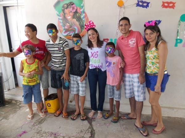 Carnaval 2014 do Serviço de Convivência e Fortalecimento de Vínculos - Imagem 4