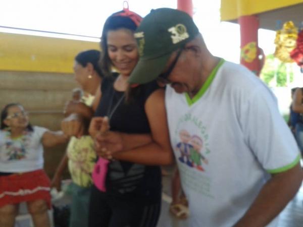 Baile de Carnaval da Melhor Idade - Imagem 9