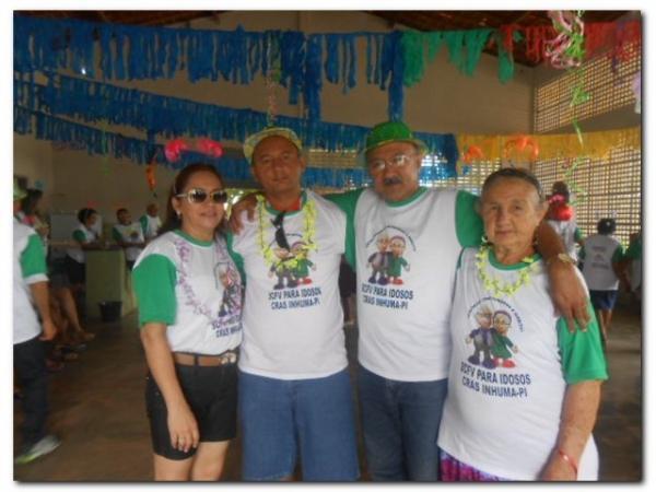 Carnaval da melhor idade foi um sucesso! - Imagem 54