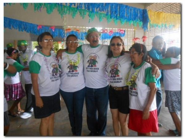 Carnaval da melhor idade foi um sucesso! - Imagem 30