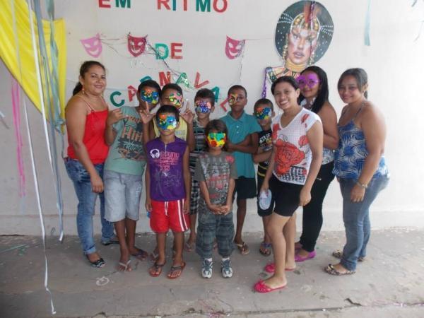 Carnaval 2014 do Serviço de Convivência e Fortalecimento de Vínculos - Imagem 8