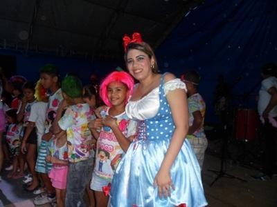 Carnaval 2014: Bloco Infantil Algodão Doce leva multidão as ruas de Valença - Imagem 15