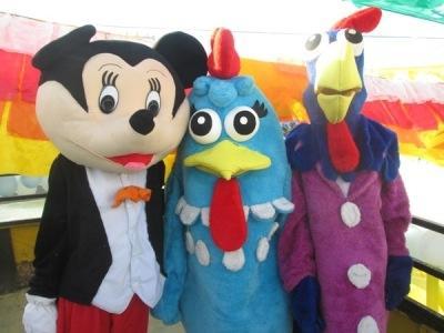 Carnaval 2014: Bloco Infantil Algodão Doce leva multidão as ruas de Valença - Imagem 1