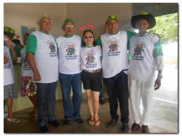 Carnaval da melhor idade foi um sucesso! - Imagem 22