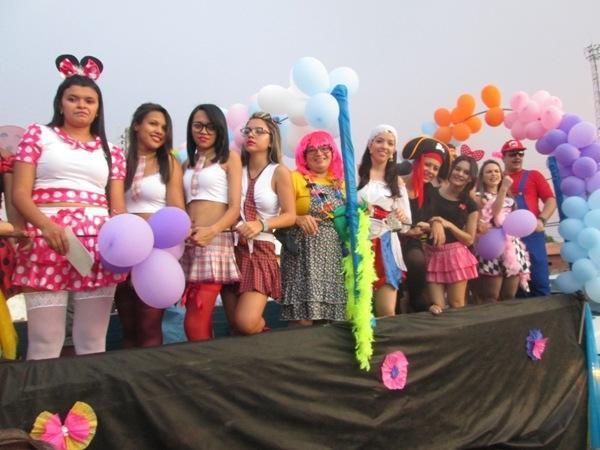 Carnaval 2014: Corso arrasta multidão em Valença - Imagem 33
