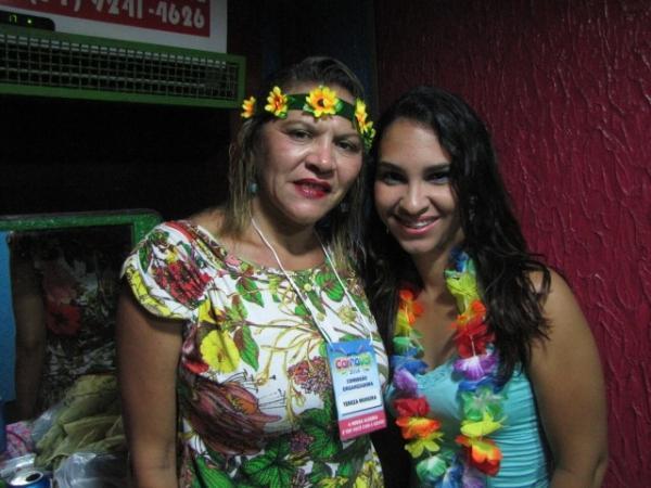 Duas bandas fizeram a animação da galera na primeira noite de carnaval em Miguel Alves - Imagem 60