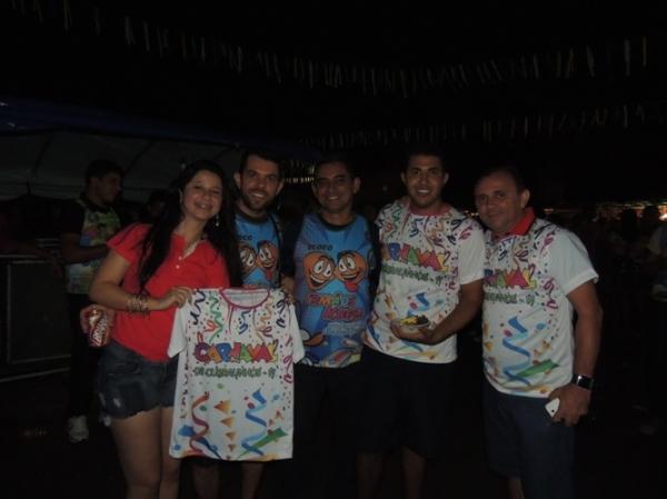 Confira os melhores cliques do 1ª dia de carnaval 2014 em Curralinhos  - Imagem 62