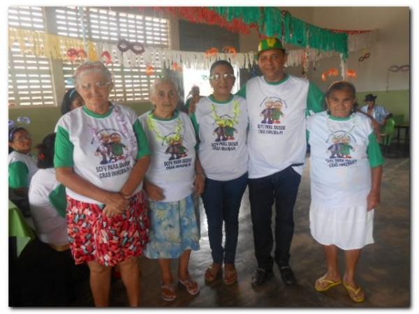 Carnaval da melhor idade foi um sucesso! - Imagem 17