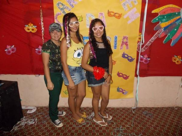 Carnaval 2014 do Serviço de Convivência e Fortalecimento de Vínculos - Imagem 27