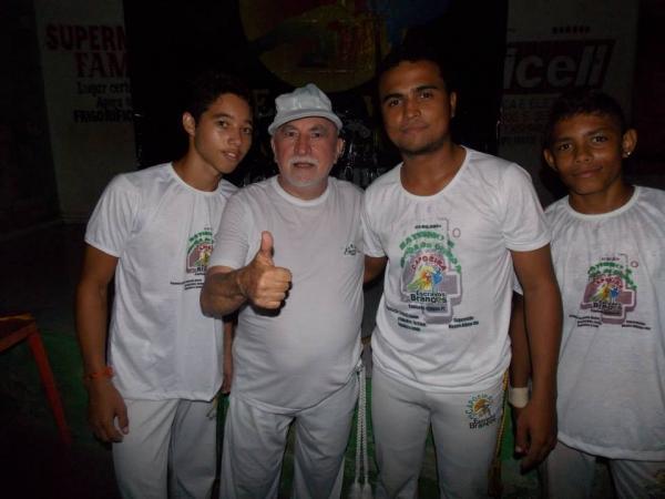 Batismo e troca de corda/ Escravos Brancos. - Imagem 24