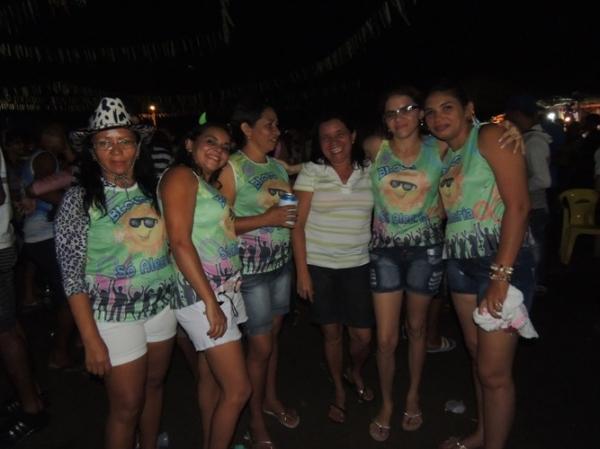 Confira os melhores cliques do 1ª dia de carnaval 2014 em Curralinhos  - Imagem 81