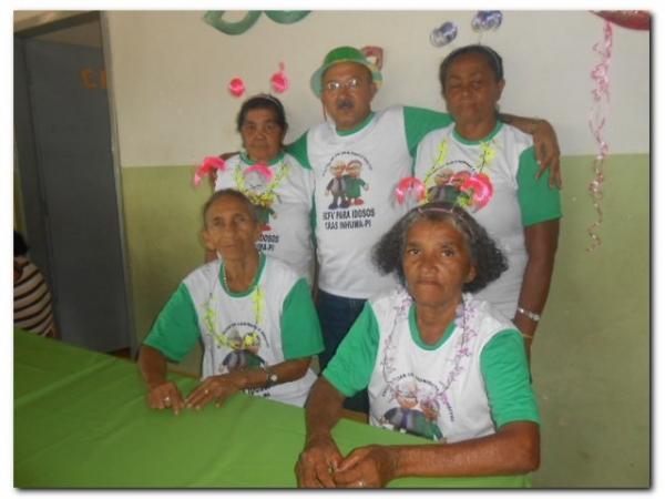 Carnaval da melhor idade foi um sucesso! - Imagem 79