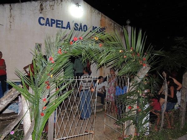              Festejo de São José é encerrado com uma “chuva de fé ’’ no bairro Cachoeira - Imagem 1