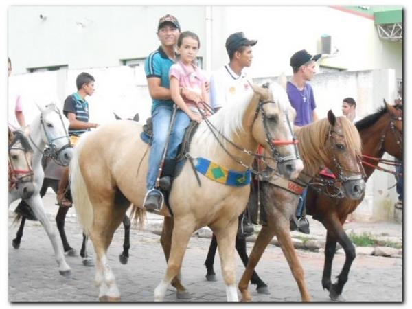 Festejo de São José em Inhuma reúne milhares de fiéis  - Imagem 75
