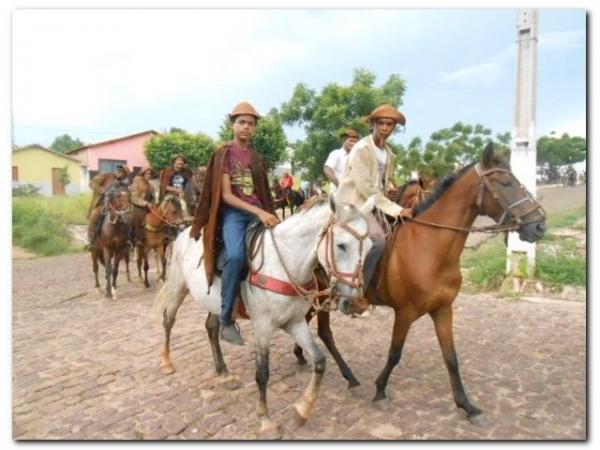 Festejo de São José em Inhuma reúne milhares de fiéis  - Imagem 70