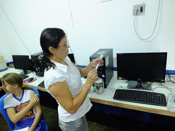 Secretaria Municipal de Saúde de Dom Expedito Lopes disponibiliza vacina contra o HPV - Imagem 7