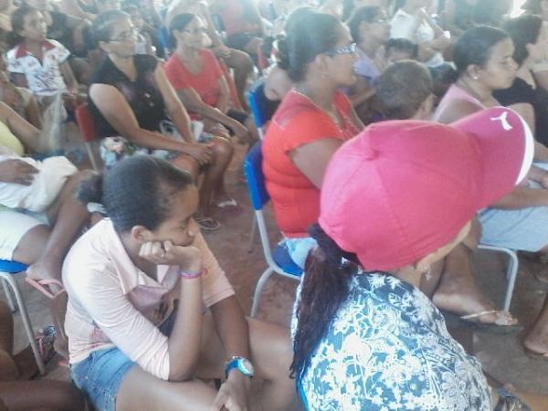 Escola Roberto José de Santana premia os 10 melhores alunos do mês de fevereiro - Imagem 2