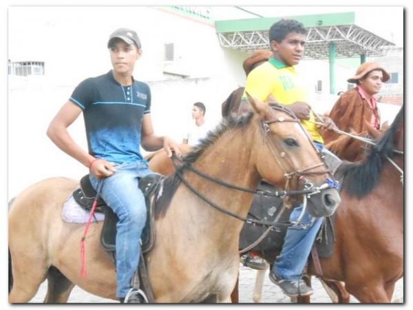 Festejo de São José em Inhuma reúne milhares de fiéis  - Imagem 74